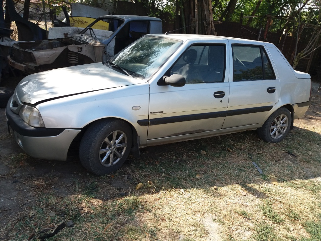 Claxon Dacia Solenza 2005 hatchback 1.4 