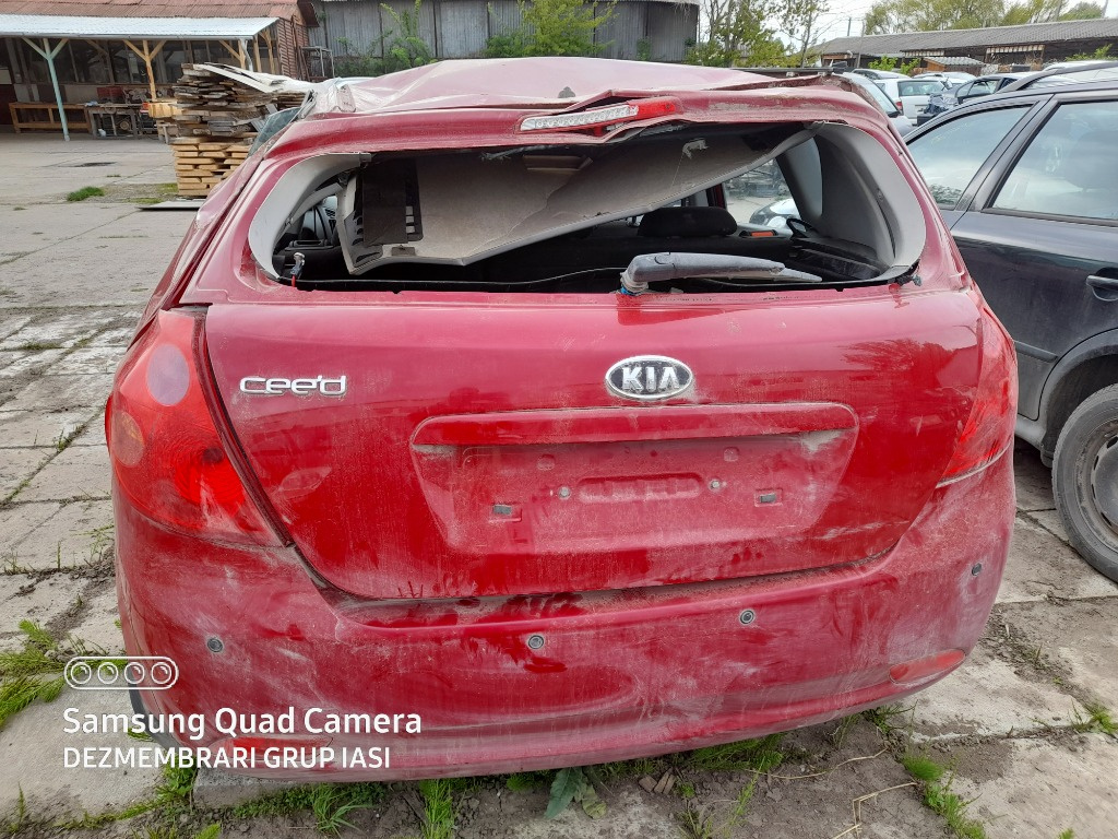 Claxon Kia Ceed 2009 Hatchback 1.4