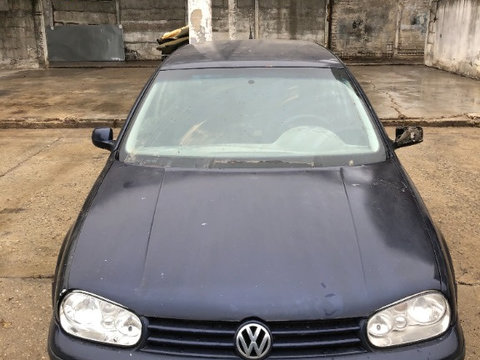 Claxon Volkswagen Golf 4 2003 hatchback 1.4