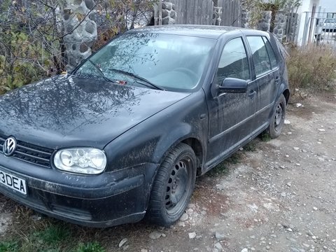 Claxon Volkswagen Golf 4 2003 Hatchback Benzina