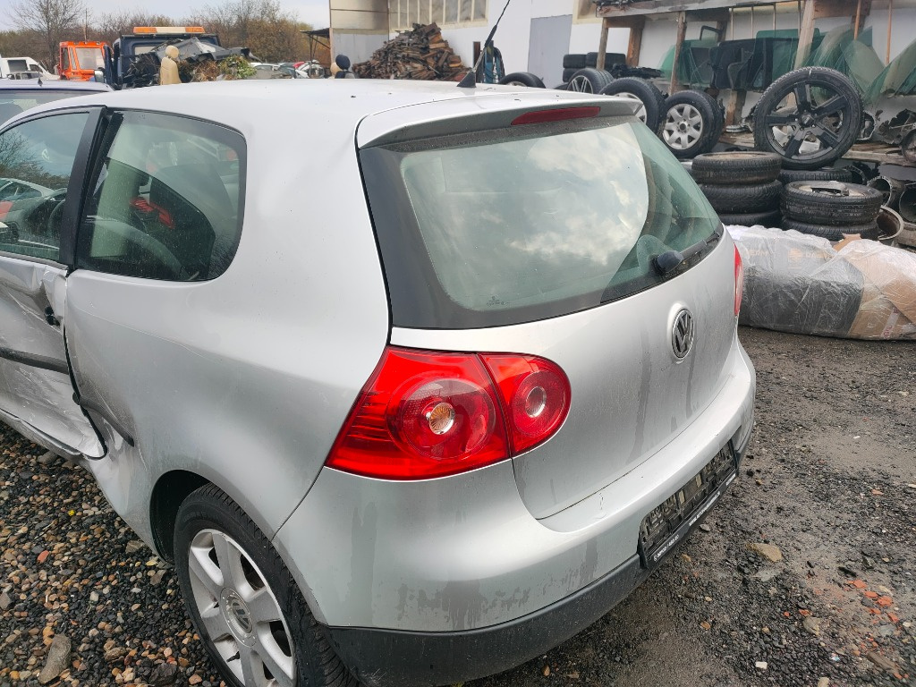 Claxon Volkswagen Golf 5 2007 Hatchback 