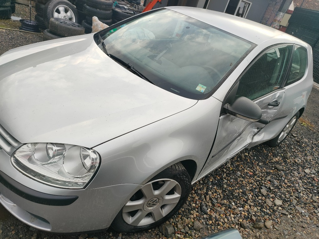 Claxon Volkswagen Golf 5 2007 Hatchback 