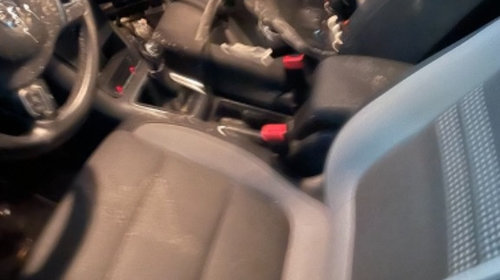 Claxon Volkswagen Golf 6 Plus 2013 Hatch