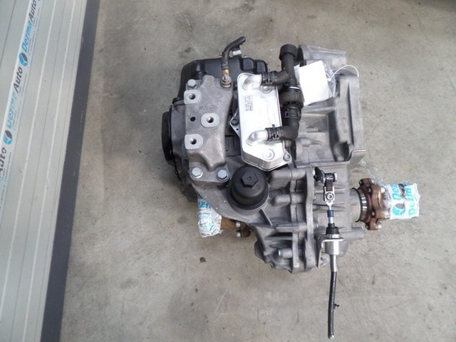 Cod oem: MFL cutie viteze automata, Skoda Octavia (1Z) 2.0tdi (pr:110747)