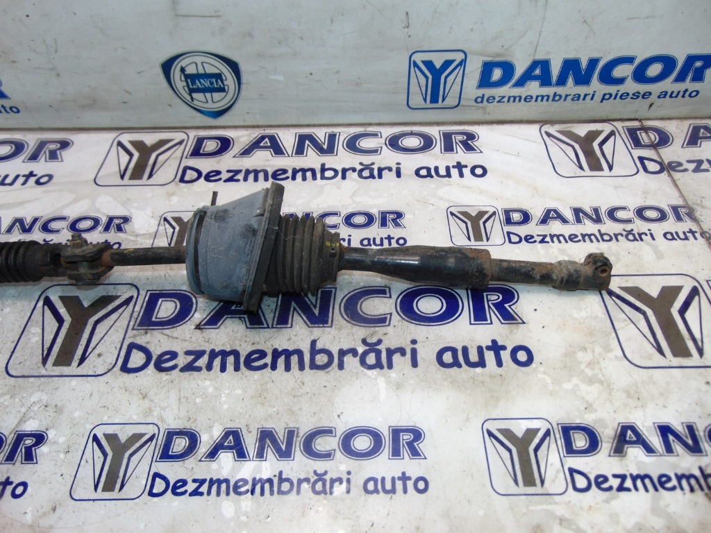 COLOANA DIRECTIE NISSAN NAVARA AN 2005/2