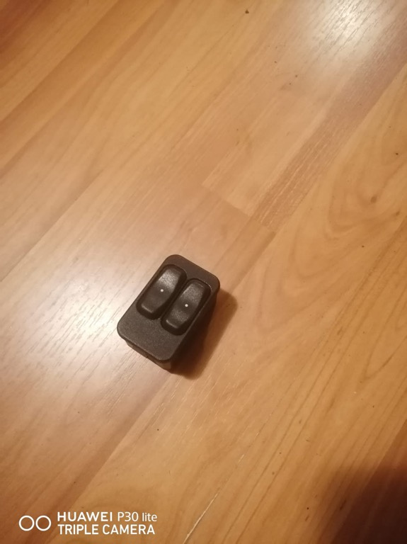 Comanda butoane geamuri electrice Opel Astra G Cou