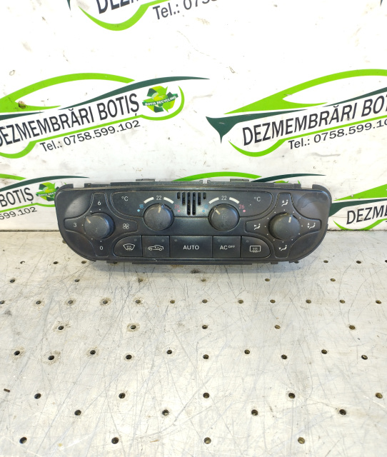 Comanda clima A 209 830 00 85 Mercedes-Benz C-Class W203/S203/CL203 [2000 - 2004] Sedan 4-usi C220  CDI MT (143 hp)