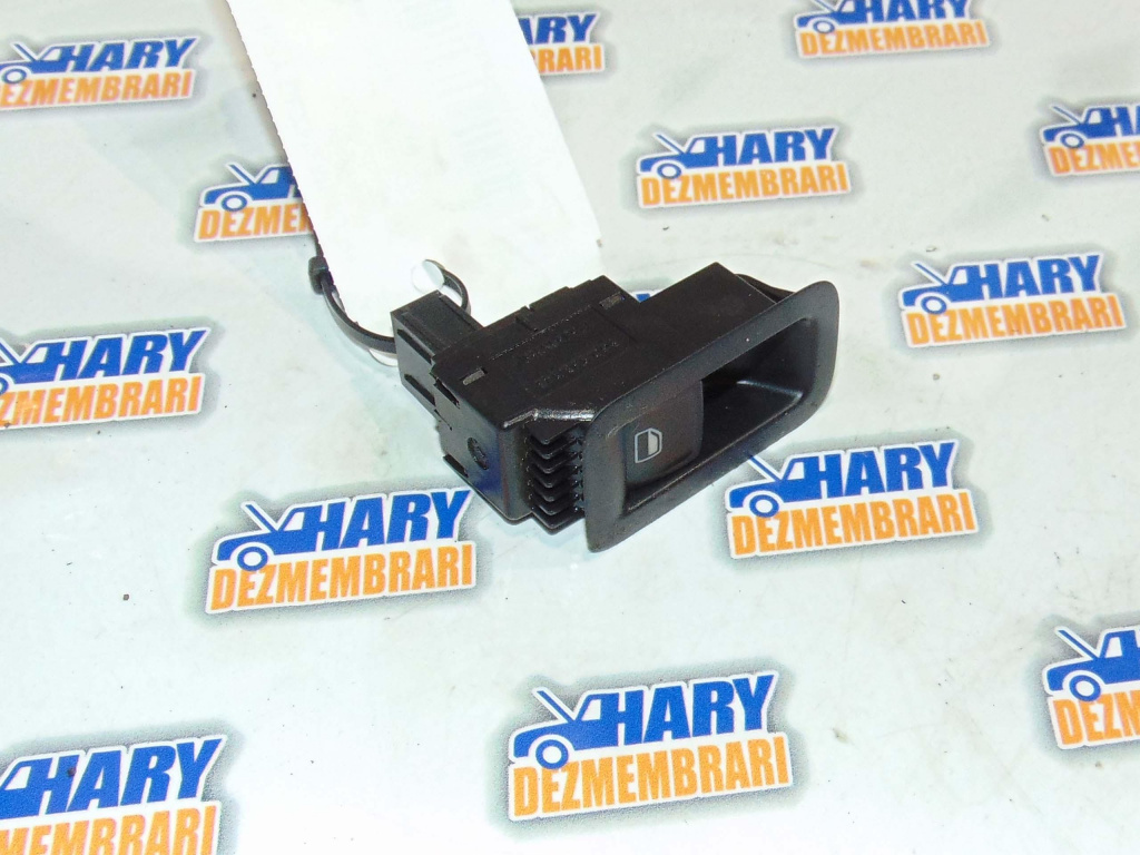 Comanda geam avand codul 5G0959855D pentru VW Golf 7