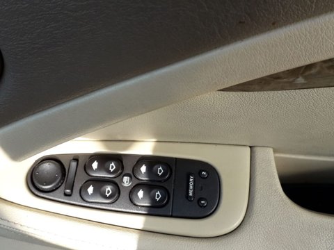 Comenzi butoane geamuri usi Jaguar S-Type