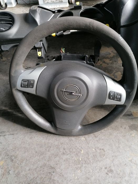 Comenzi volan Opel Corsa D