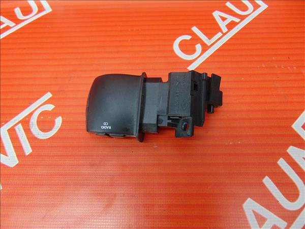Comenzi Volan RENAULT LAGUNA III (BT0-1) 2.0 dCi (