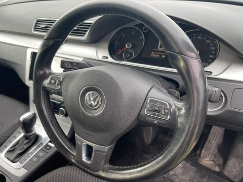Comenzi volan VOLAN DIN PIELE CU COMENZI SI PADELE Volkswagen VW Passat B7 [2010 - 2015] Variant wagon 5-usi 2.0 TDI (140 hp)