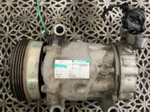 Compresor AC 1.2 benzina Dacia Sandero an 2010 - 2015 cod 8200840899