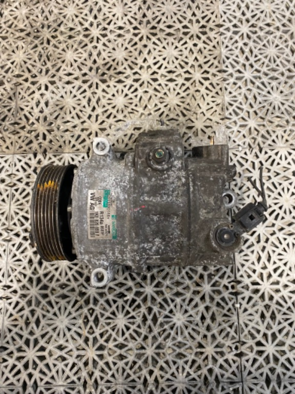 Compresor AC 1.9 TDI BRU Volkswagen Golf 5 an 2006 - 2010 cod 1K0820859F
