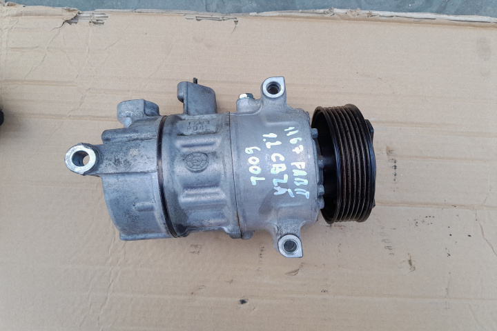 Compresor AC 5N0820803C 5N0820803C Skoda Fabia 5J [facelift] [2010 - 2014] Hatchback 5-usi 1.2 TSI MT (86 hp)