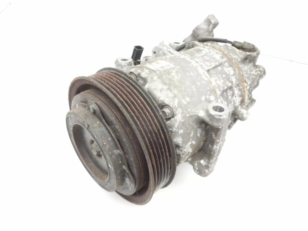 COMPRESOR AC 926008209R Renault MEGANE 3 an 2008 cod piesa 926008209R
