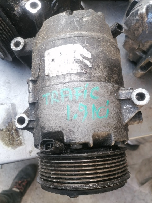 Compresor AC aer conditionat clima Renault Trafic Opel Vivaro 1.9 dci
