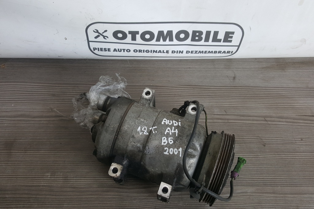 Compresor AC Audi A4 B5 1.8T 1997-2001 cod: 8D0260805D