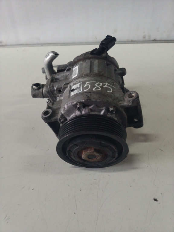 Compresor ac Audi A4 B6 an 2004 cod piesa 4F0260805AN