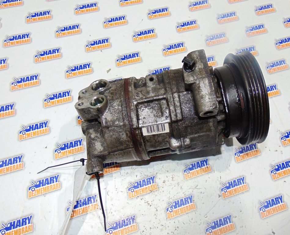 Compresor AC avand codul original -447220-8632 pentru Fiat Stilo 2009.
