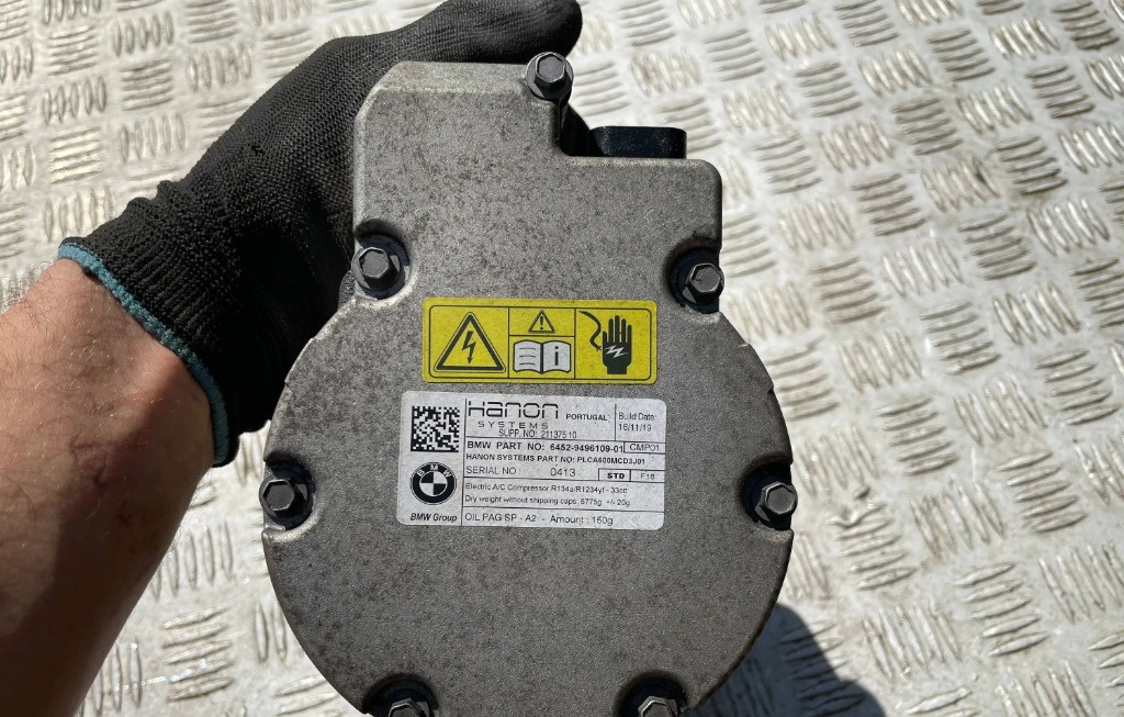 Compresor AC BMW G20 / G21 / G22 / G30 / G31 / Min
