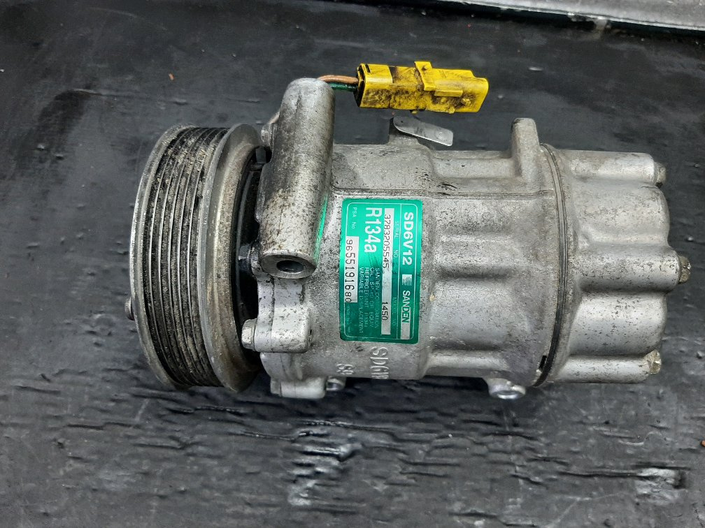 Compresor ac citroen c2 c3 1.4 hdi fiat fiorino 1.3 b 1.4 b peugeot 206 1007 bipper 9655191680