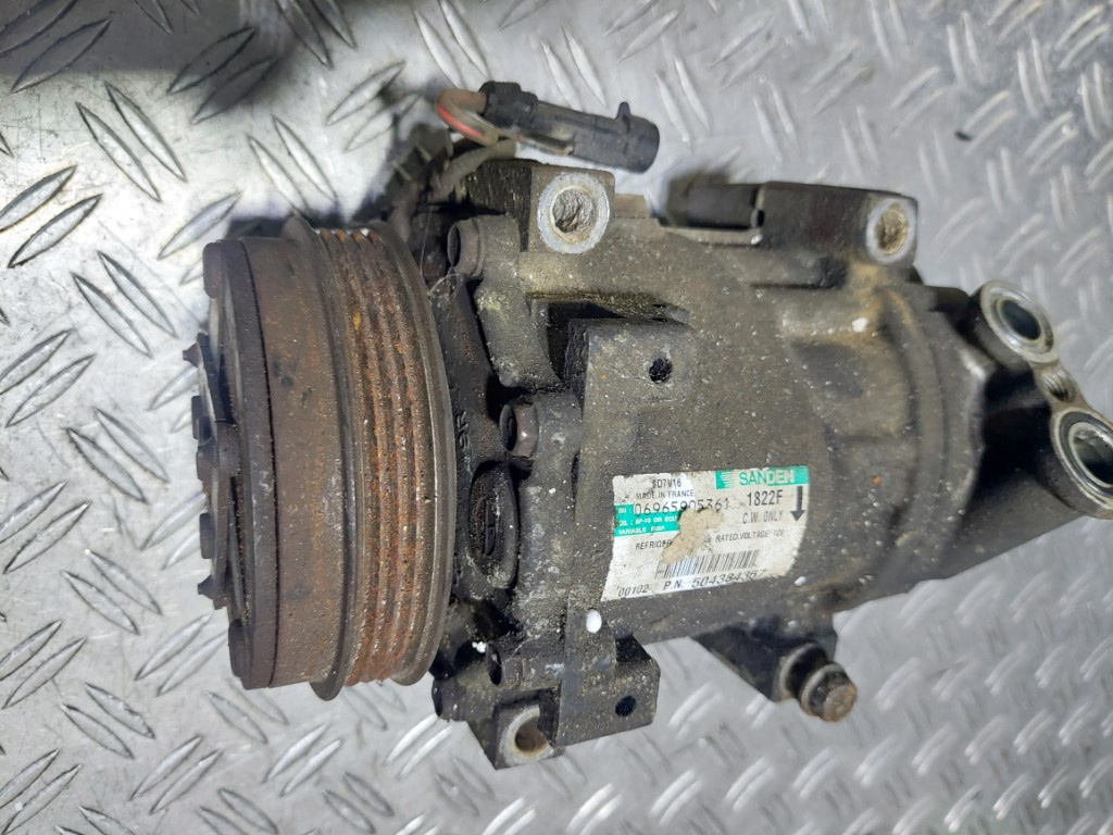 Compresor AC clima cod 06965905361 504384357 Peugeot Cirtoen Fiat 2.3 HDI
