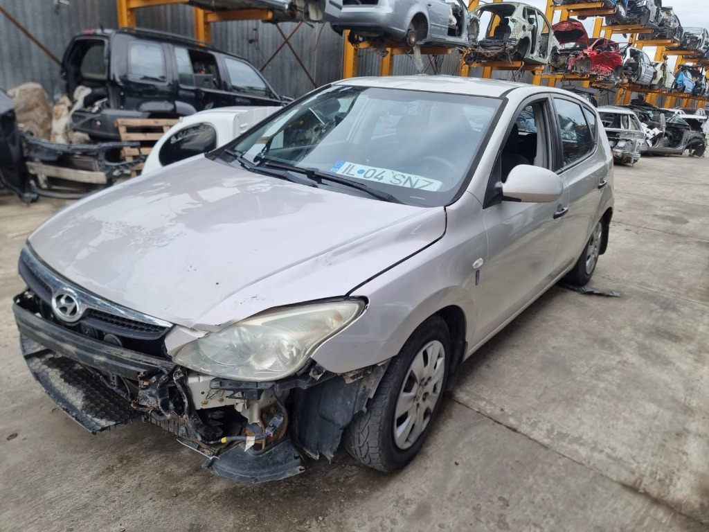 Compresor AC clima Hyundai i30 2008 HatchBack 1.4 G4FA