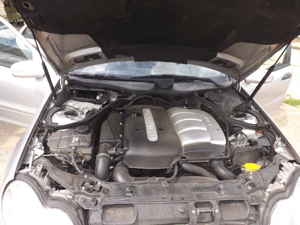 Compresor AC clima Mercedes C-CLASS W203 2003 Berlina 220