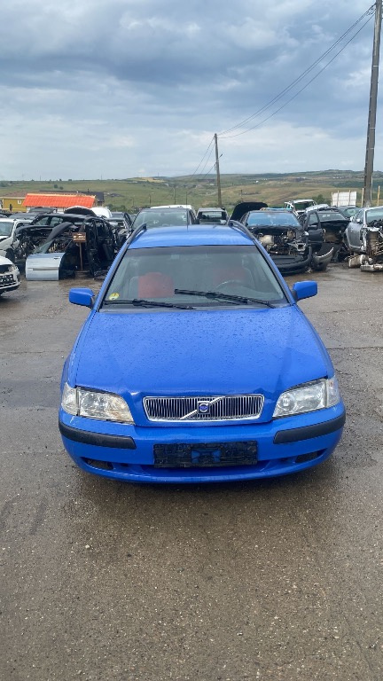 Compresor AC clima Volvo V40 2001 Break 1,9 diesel
