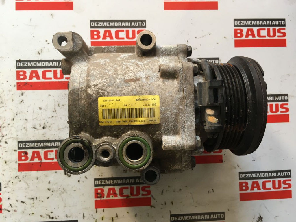 Compresor AC Ford Fiesta cod: 8v5119d629ef