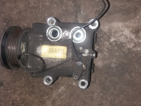 Compresor AC Ford Focus 1 1800 TDDI