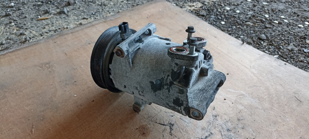 Compresor AC Ford Transit 2.2tdci 6C11-19D629-AD