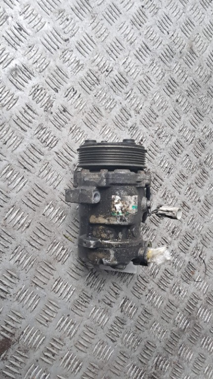 Compresor AC Opel Agila 1.3 CDTI cod motor Z13DTJ, cod cutie F17 ,an 2007 cod 13197538