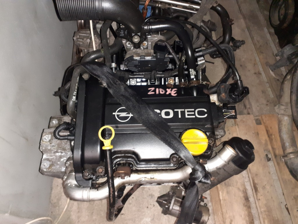 Compresor ac opel corsa c 1.0 benzina z10xe