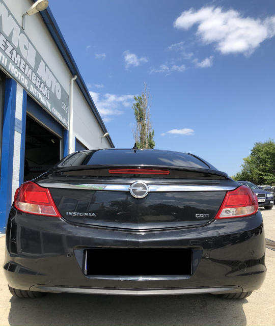 Compresor AC P13232307 (2.0CDTI) Opel In