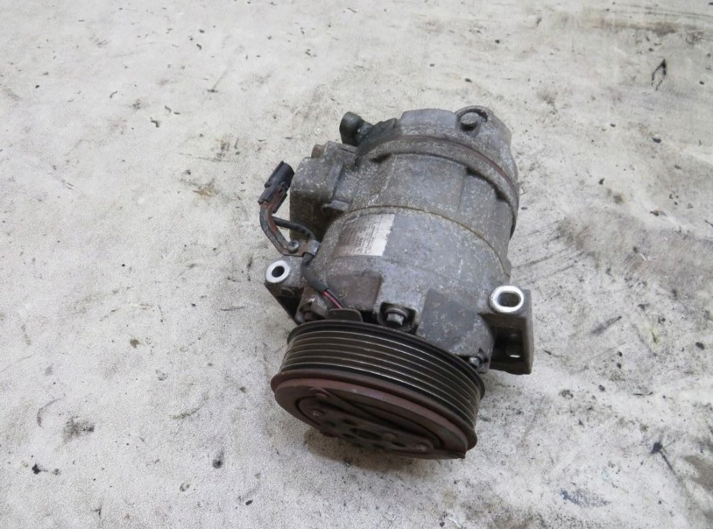 Compresor AC R9M cod 92600BB60A Opel Vivaro 1.6 cdti euro 5 130cp cod motor compresor R9M