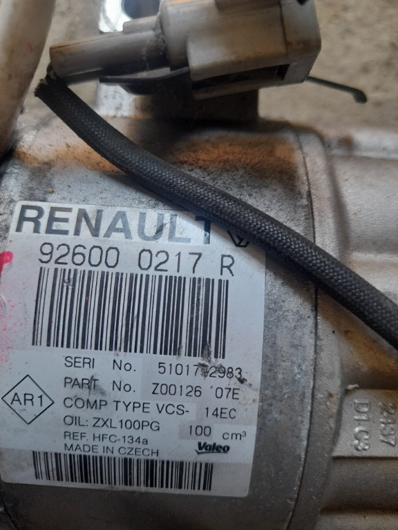 Compresor ac renault captur cod 926000217R
