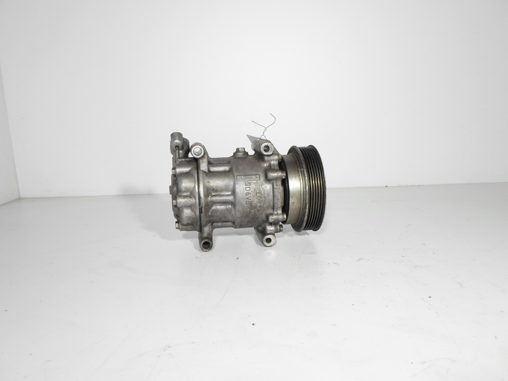 Compresor Ac Renault Clio 1.5 dci 2009 Sanden 8200 651 251