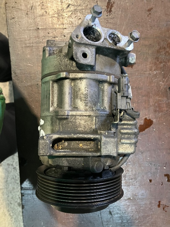 Compresor Ac Renault Clio 4 Megane 3 Scenic 3 Captur Nissan Qashqai 2 1.5 dci cod GE448160-6893