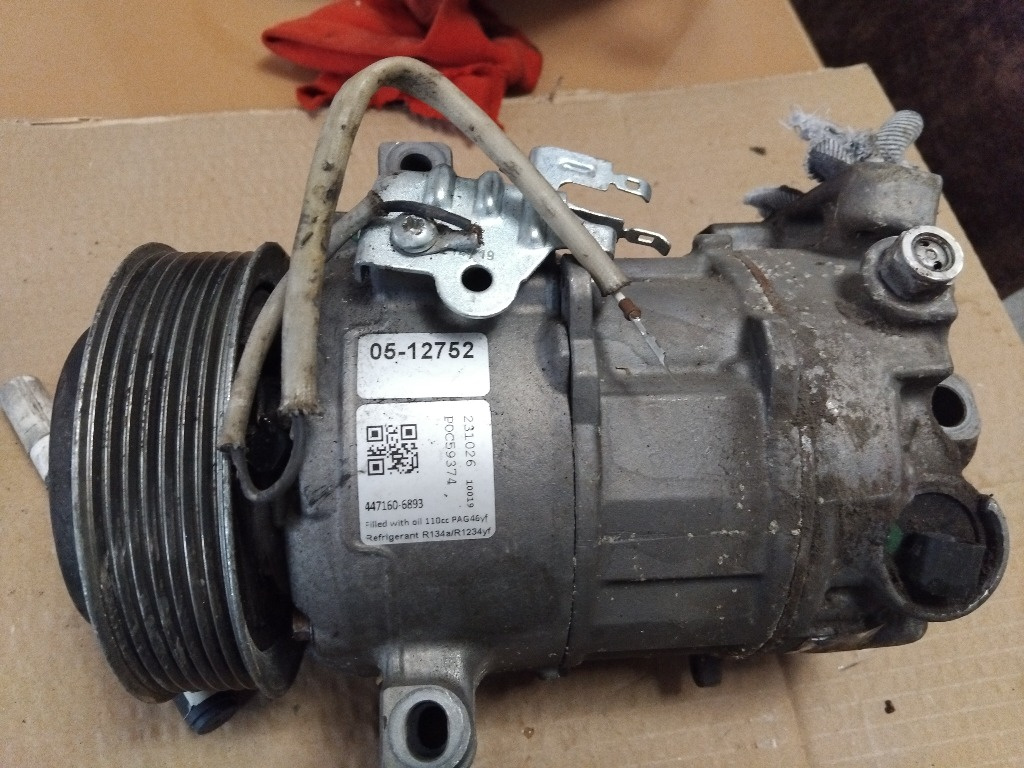 Compresor AC Renault Kadjar (Nissan X-Trail, Nissan Qashqai) 15 dci 16 dci, 2015 - 2019