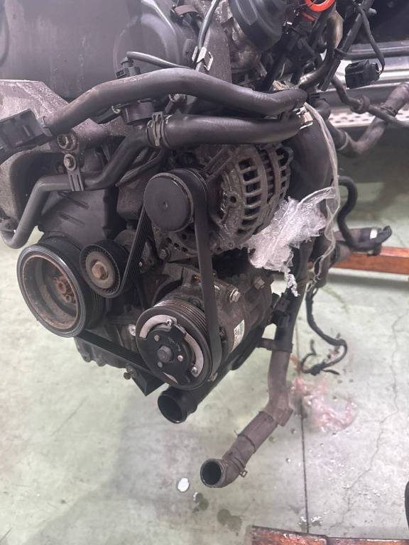 Compresor AC SEAT Arona (KJ7) 1.6 TDI 95cp 5N0820803