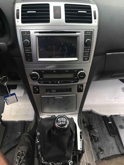 Compresor AC Toyota Avensis 1.8 2014