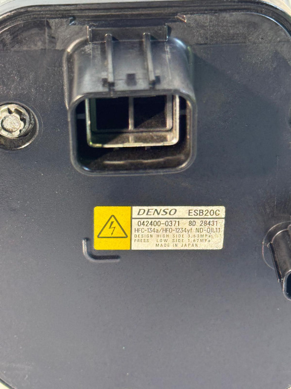 Compresor AC Toyota C-HR 1.8 Hybrid 042400-0371