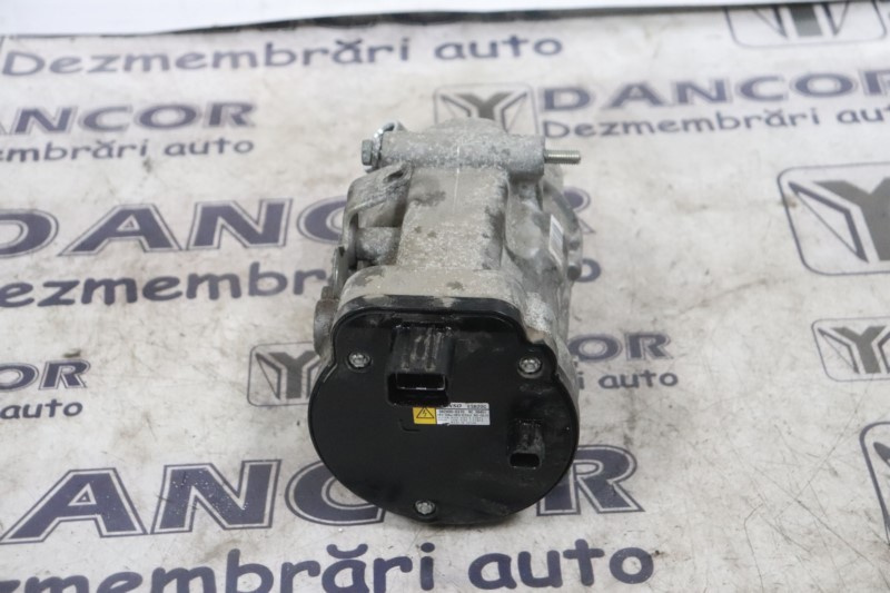 COMPRESOR AC TOYOTA COROLLA HYBRID 1.8i 2ZR Electric AN 2020 042400-0370