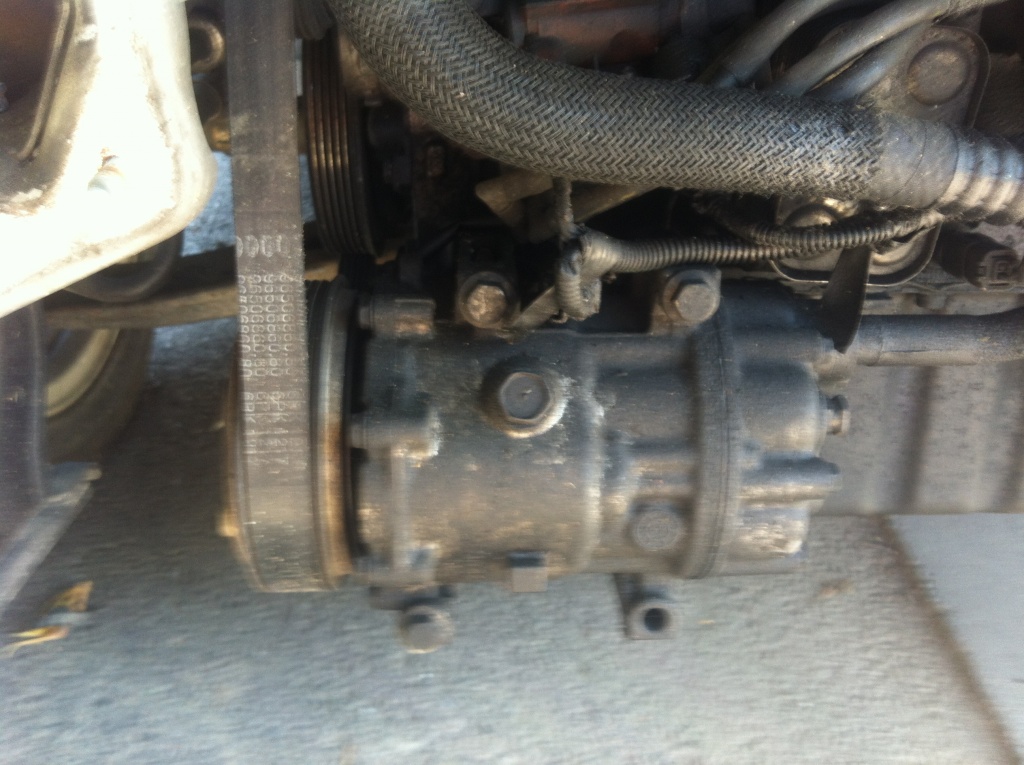 Compresor AC volvo s40 16.D,20.D 2004-2014 sh original