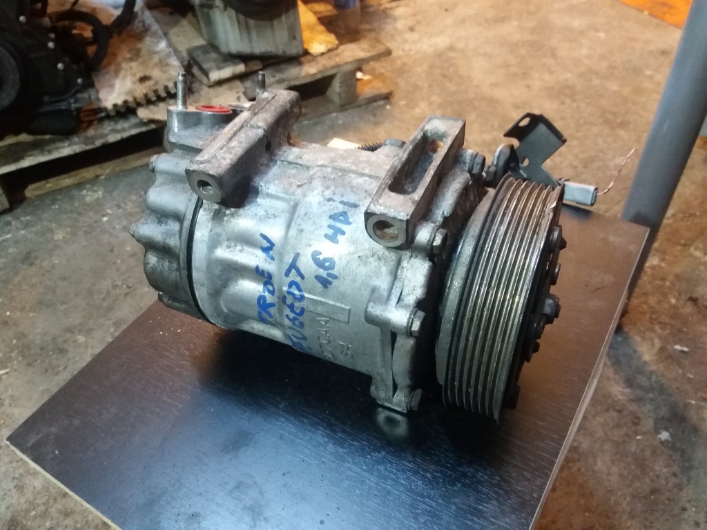 Compresor aer conditionat Peugeot 307 1.6 hdi Citroen 1.6 hdi motor 9HZ 9HY