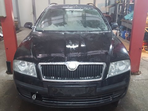 Compresor aer conditionat Skoda Octavia 2 1.9 TDI