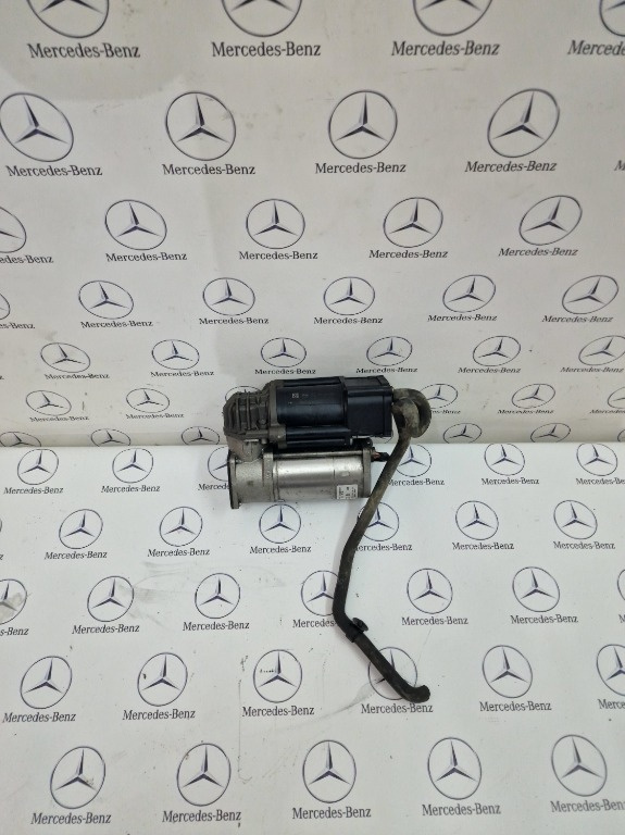 Compresor airmatic Mercedes C250 cdi w205 A0993200004