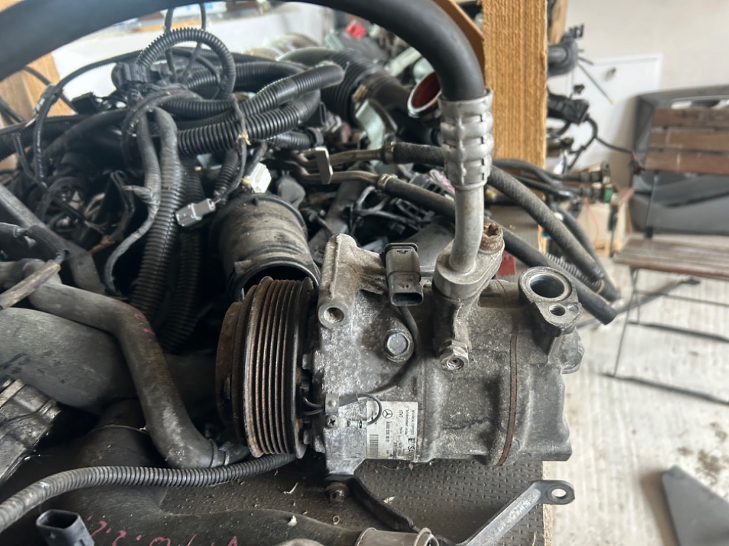 Compresor climă A0008303801 Mercedes Vito w447 2,2 CDI 2015 2016 2017 2018 2019 2020